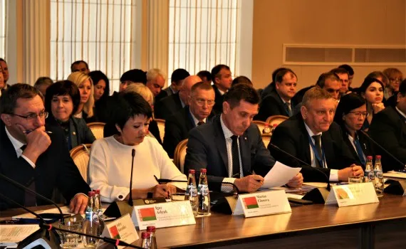 Старший партнёр Arzinger Сергей Машонский выступил в качестве модератора на международном форуме «Бизнес дни в Гомеле»