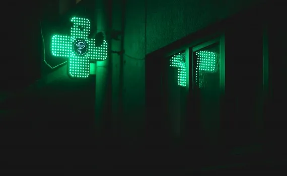 Аптекам хотят разрешить удалённую торговлю лекарствами на постоянной основе
